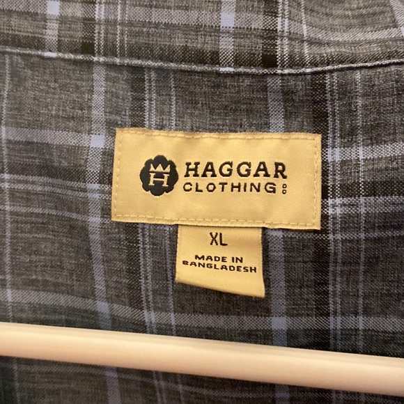 Haggar button down shirt - Picture 2 of 3